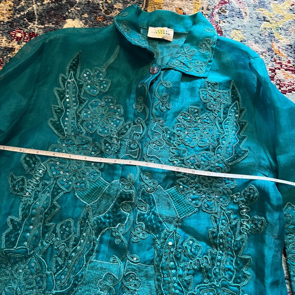 Embroidered sheer jacket ๐ฆ - Picture 6 of 6